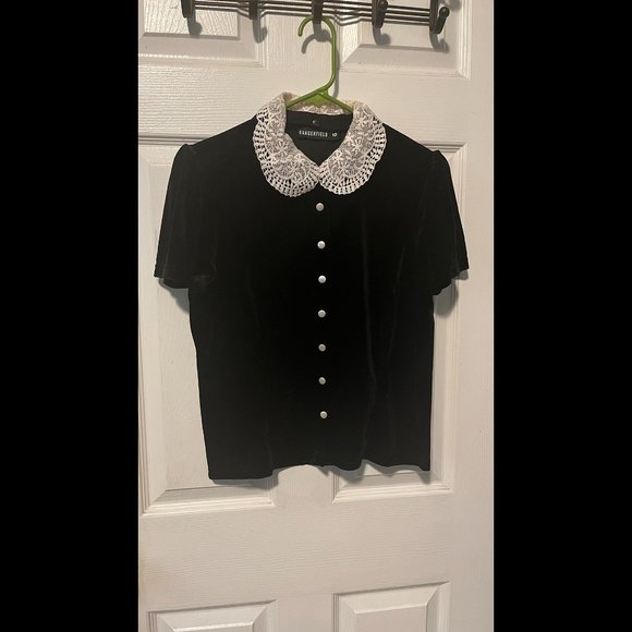 A Precious Past Modcloth Dangerfield black velvet lace button blouse NWT - Picture 4 of 7